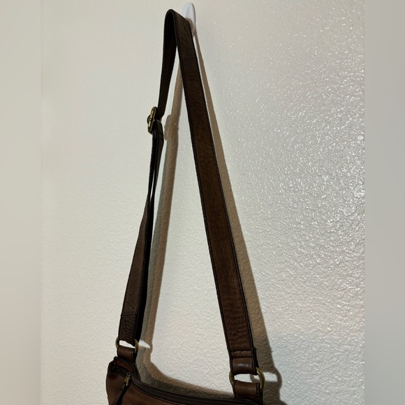 Fossil Stanton Traveler Crossbody Leather Bag | lamb hide | classic | basics - Picture 10 of 16